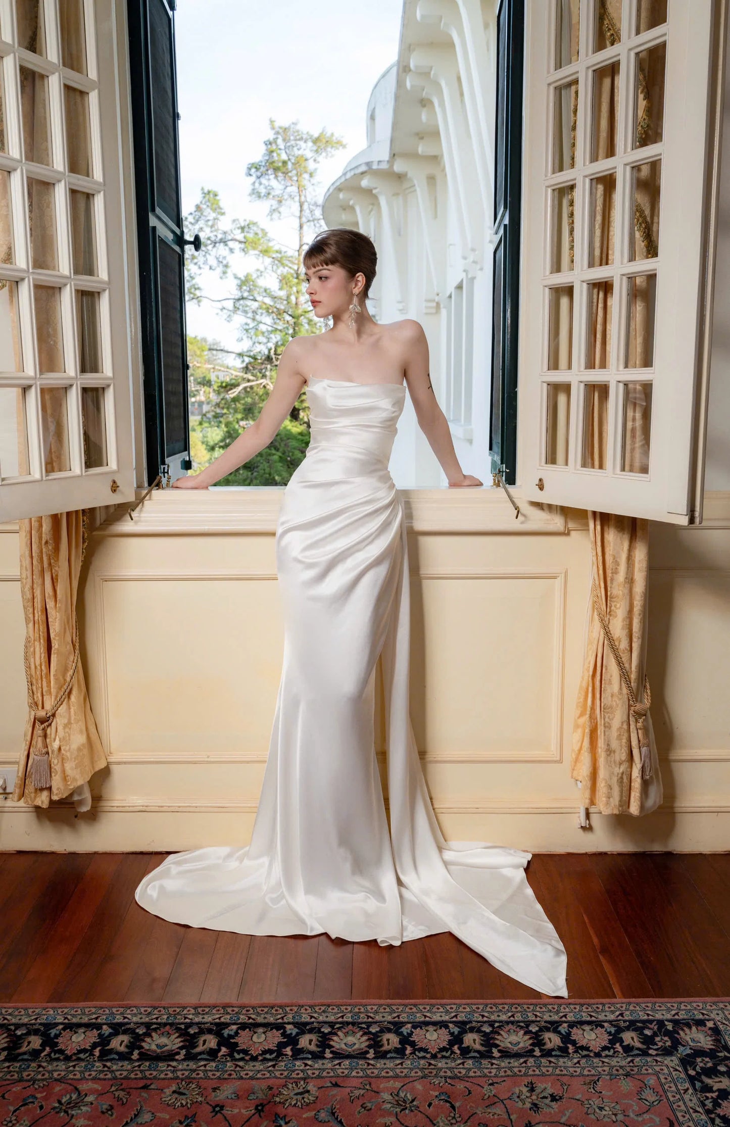 KATHERINE GOWN