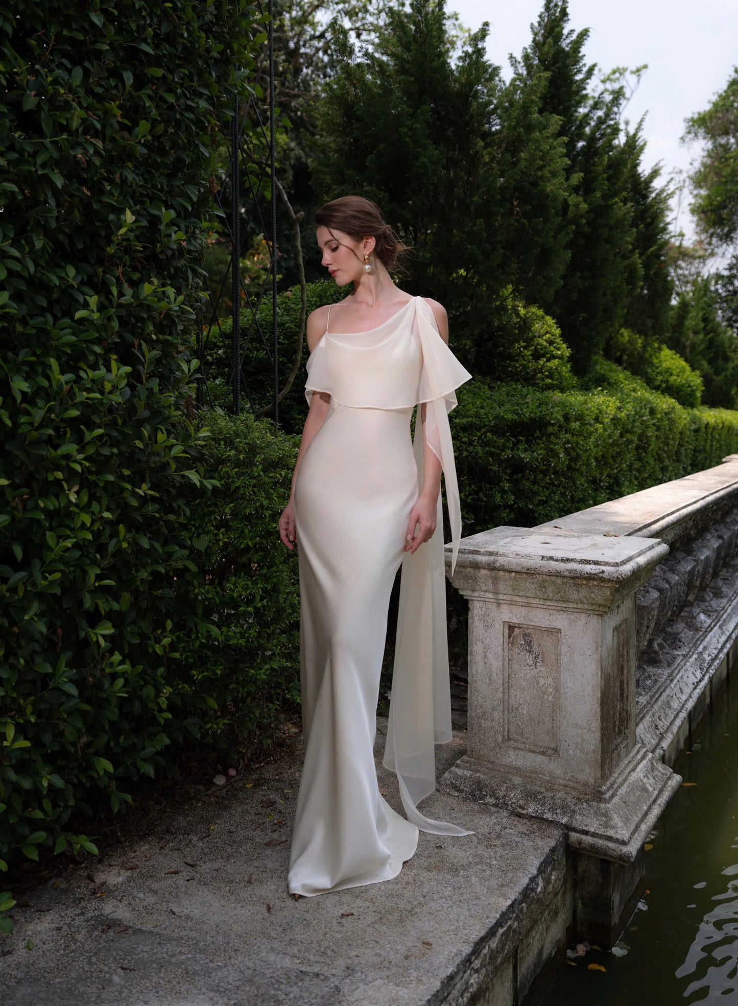 ELARA DRESS