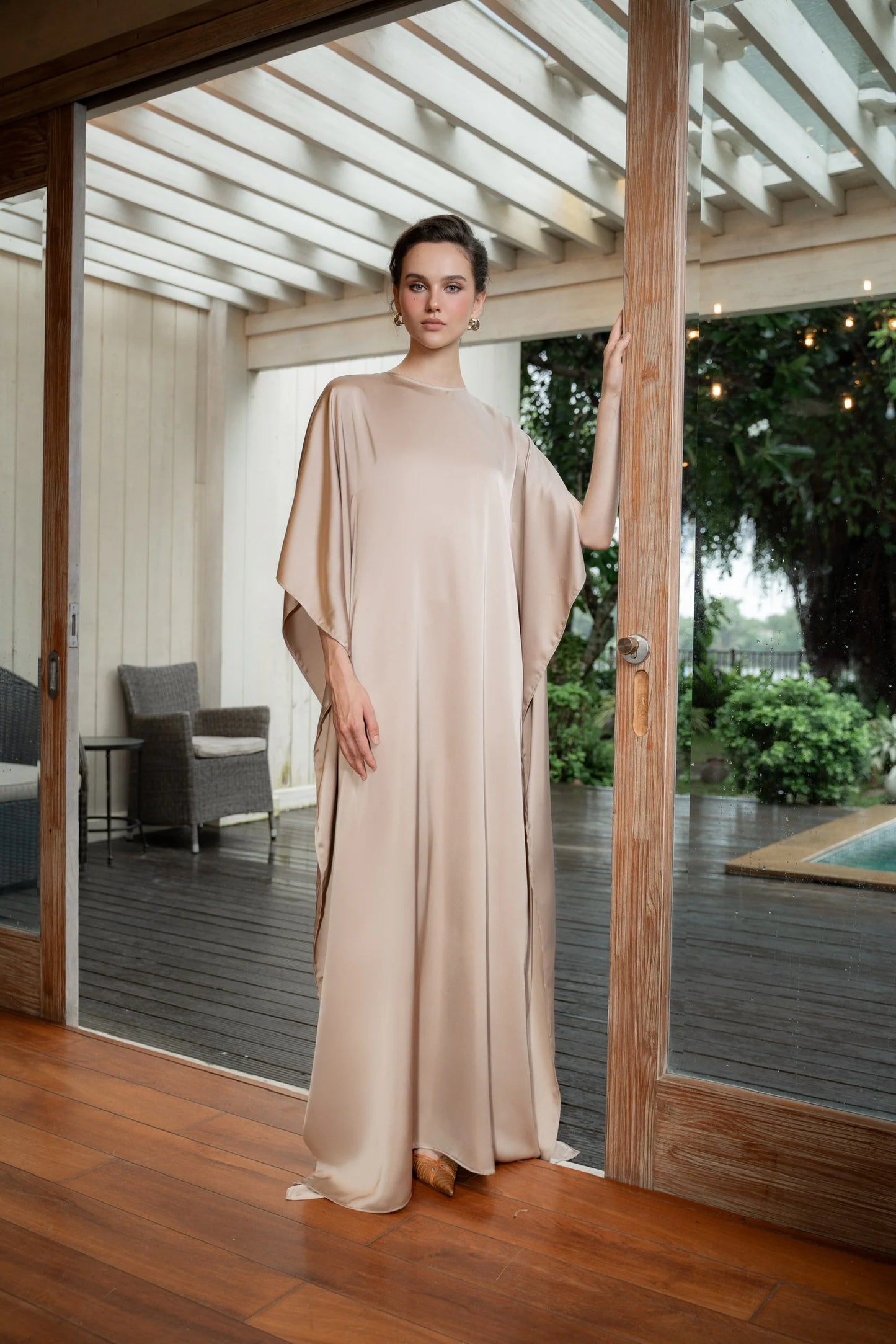 AMANDA DRESS