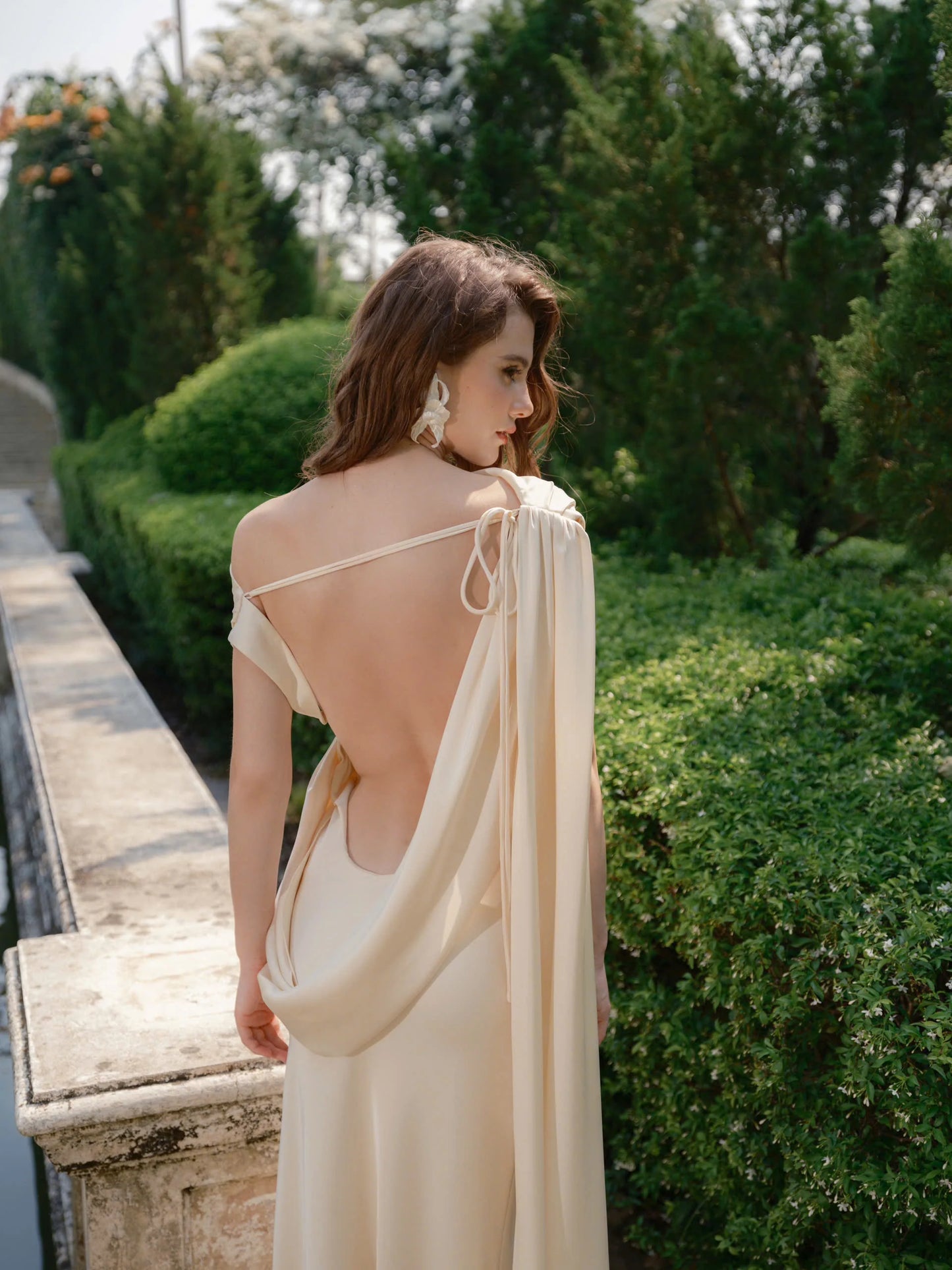 ODESSA GOWN