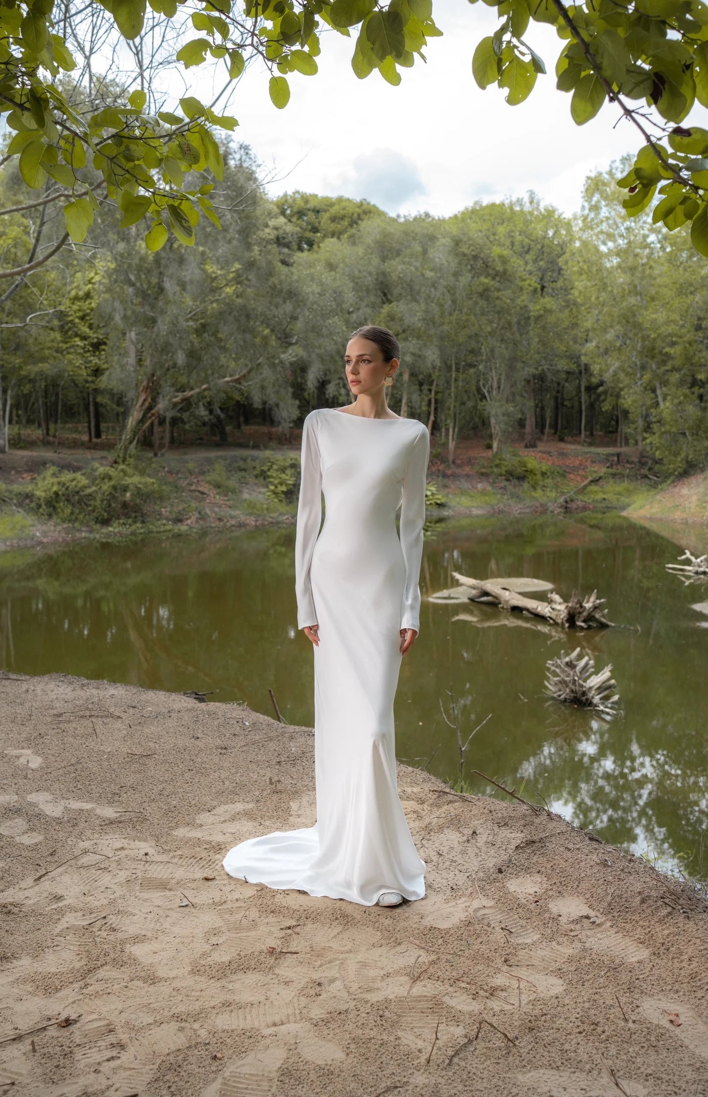 LILY LONG TAIL DRESS