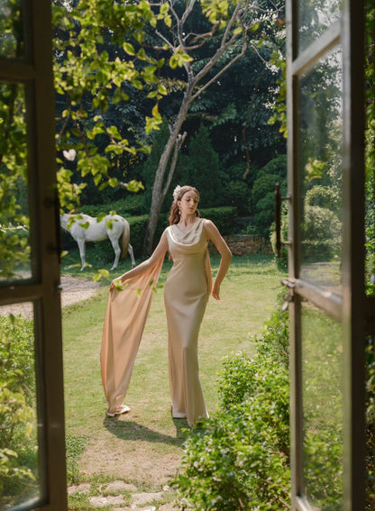 ODESSA GOWN