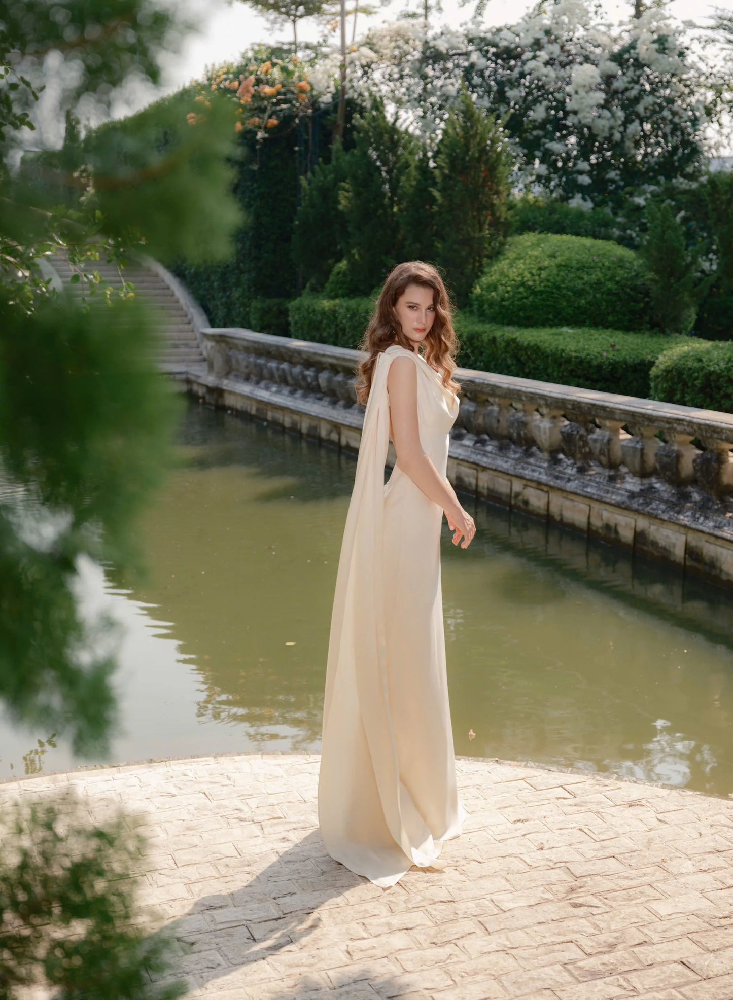 ODESSA GOWN